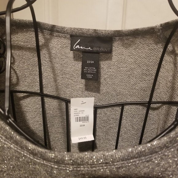 NWT Lane Bryant 22/24 Plus Size 3XL Silver Metallic Top with Sequin Pocket - Picture 8 of 8